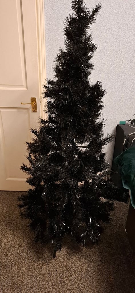 image for 5ft black christmas tree with lights 