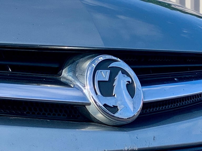 2016 Vauxhall Astra 1.6i SRi Euro 6 5dr HATCHBACK Petrol Manual