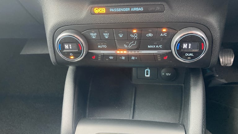 2020 Ford Focus 1.0 EcoBoost 125 Titanium 5dr HATCHBACK PETROL Manual
