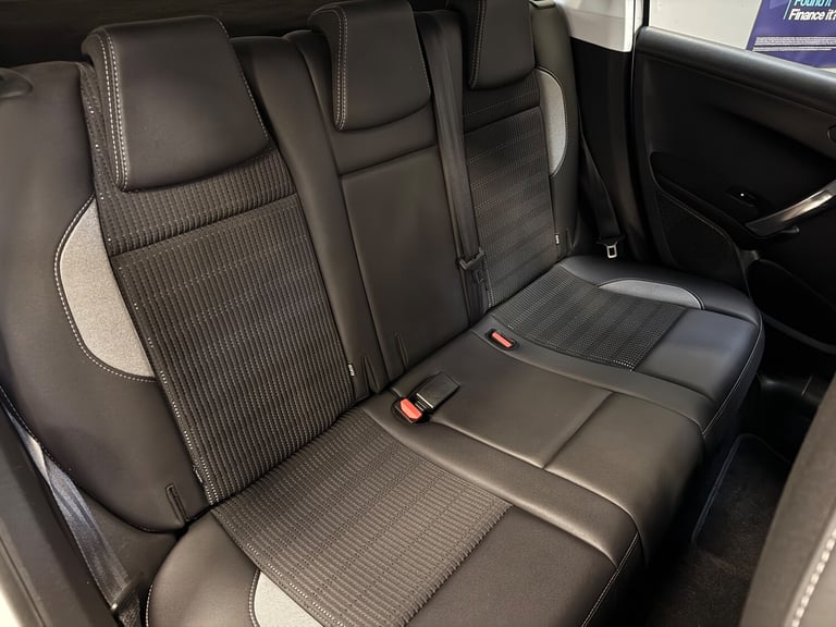 2016 Peugeot 2008 1.6 BlueHDi Allure SUV 5dr Diesel Manual Euro 6 (100 ps) -