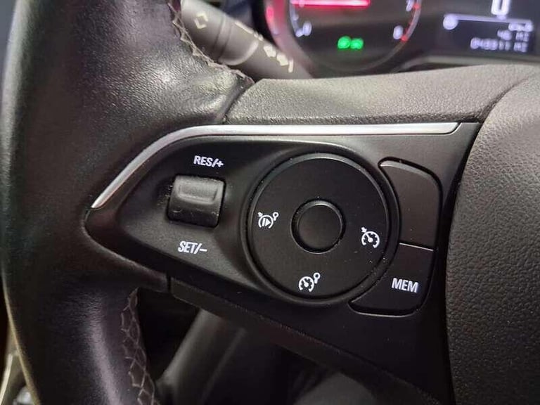 2019 Vauxhall Crossland X 1.2 Sport SUV 5dr HATCHBACK Petrol Manual
