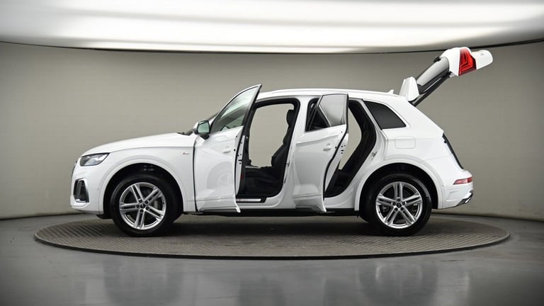 2024 Audi Q5 2.0 TFSIe 50 S line SUV 5dr Petrol Plug-in Hybrid S Tronic quattro Euro 6 ( SUV Petr...