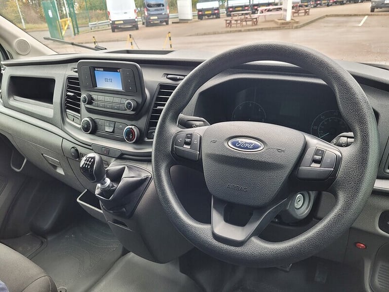 2022 Ford Transit 350 EcoBlue Leader Luton TDCI 130ps 4.1m with Air Con, Tail Lift &amp; 1 Owner ...
