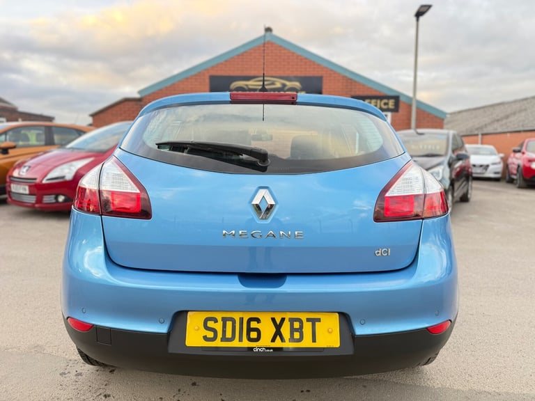 2016 Renault Megane 1.5 dCi Dynamique Nav 5dr HATCHBACK Diesel Manual