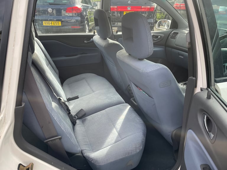 2000 Mitsubishi Space Star 1.8 GDI Elegance 5dr Auto HATCHBACK Petrol Automatic - Image 9