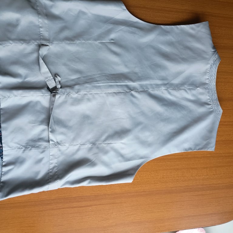 Checked waistcoat Size 38R