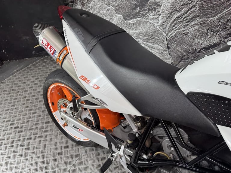 KTM 990 SUPERDUKE 2006