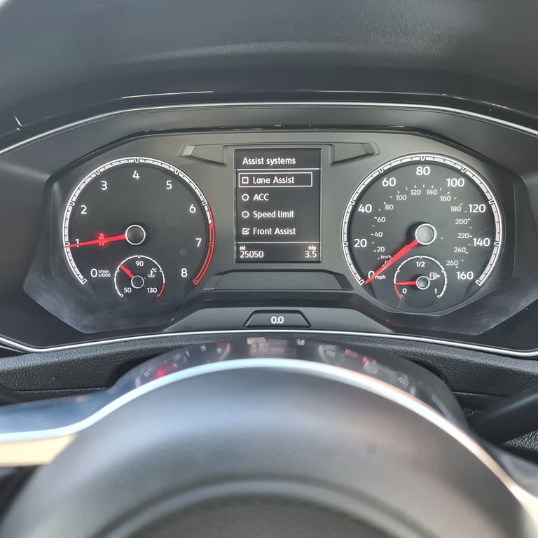 Volkswagen T-ROC Hatchback 2020 Manual 1.5 TSI EVO 12 month MOT , serviced