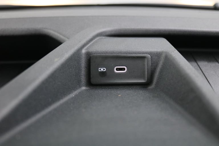 2024 Volkswagen Crafter 2.0 TDI 140PS Commerce High Roof Van PANEL VAN DIESEL Manual