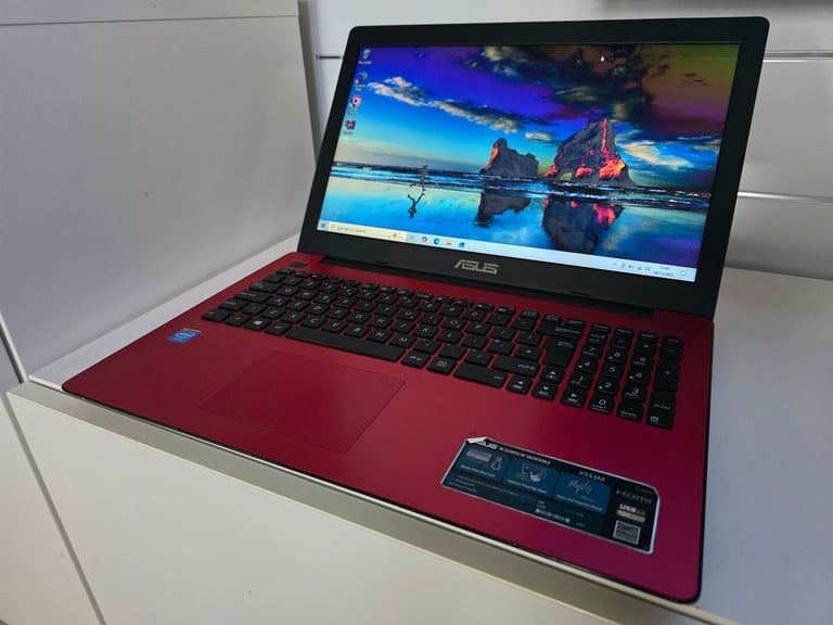 Asus X553M 15inch laptop 15inch laptop on Windows 10