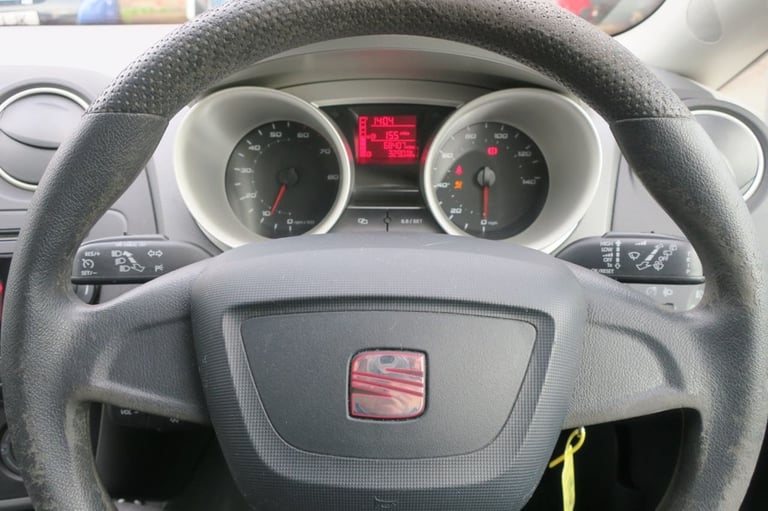 2010 SEAT Ibiza 1.4 SE 5dr HATCHBACK PETROL Manual
