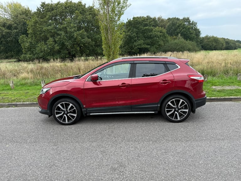 Nissan Qashqai 1.6 dCi Tekna 2WD Euro 6 5dr DIESEL MANUAL 2015/65
