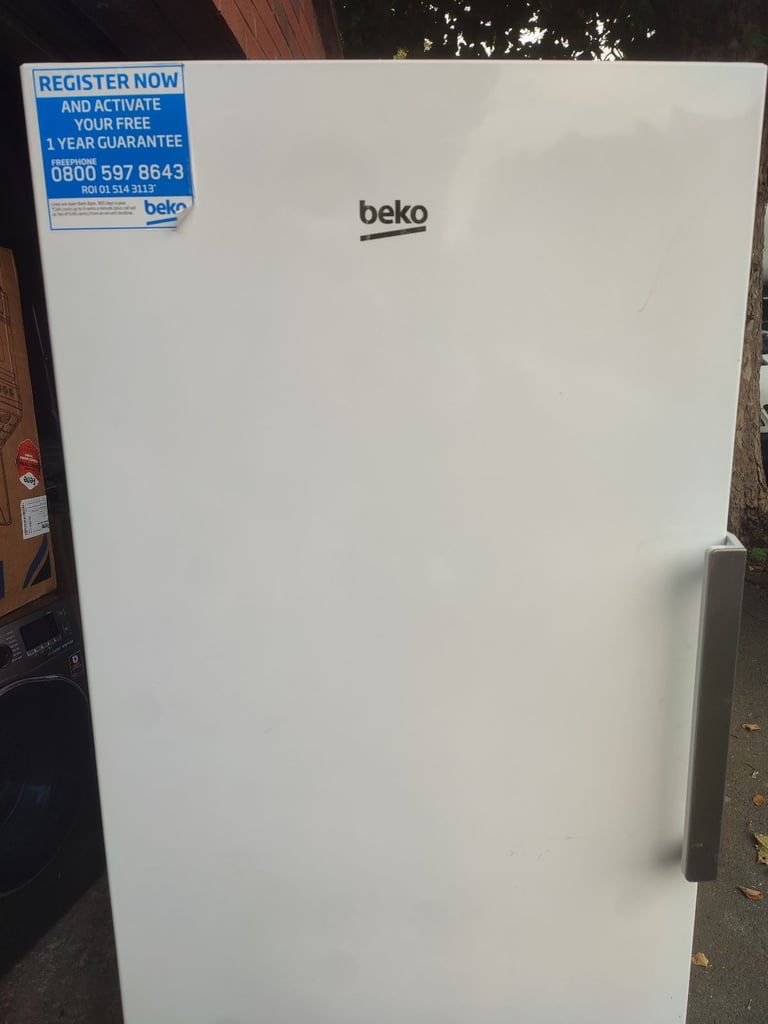 ➡️➡️SALE TODAY⬅️⬅️ TALL WHITE BEKO 60CM WIDE FROST FREE UPRIGHT FREEZER