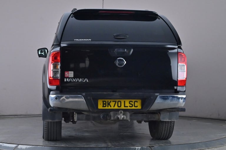  Nissan Navara 2.3 Dci Tekna Pickup Double Cab 4dr Diesel Auto 4wd Euro 6 190 Ps