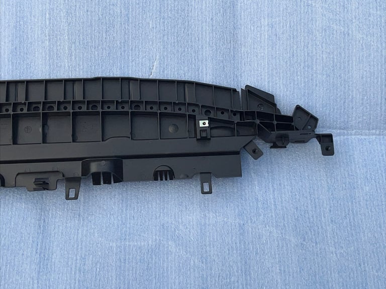 Citroen C3 - Front Bumper Carrier Reinforcement Bar Lower - 2010 - 16