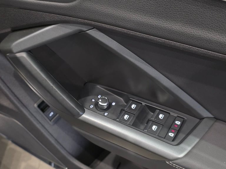 2020 20 AUDI Q3 2.0 TDI 35 S LINE SUV 5DR DIESEL S TRONIC EURO 6 (S/S) (150 PS) 