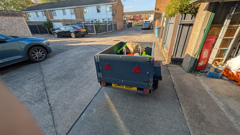 Car trailer 
