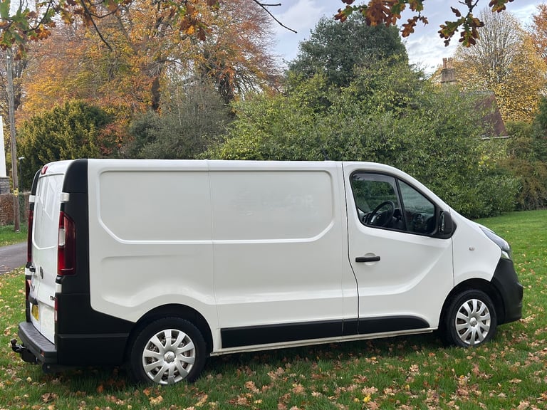 Vauxhall, VIVARO, Panel Van, 2014, Manual, 1598 (cc)