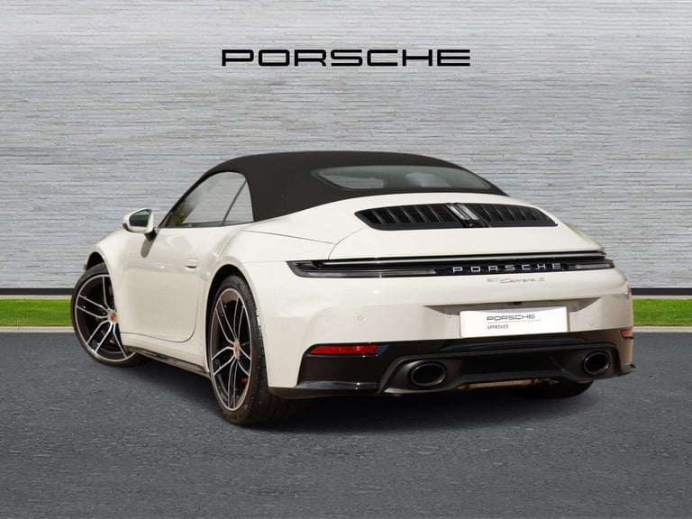 2025 Porsche 911 S 2dr PDK CONVERTIBLE PETROL Automatic