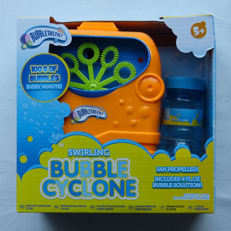 Bubbletastic Swirling Bubble Cyclone