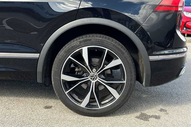 2024 Volkswagen Tiguan 1.5 TSI R-Line Edition SUV 5dr Petrol DSG Euro 6 (s/s) (150 ps) SUV Petrol...
