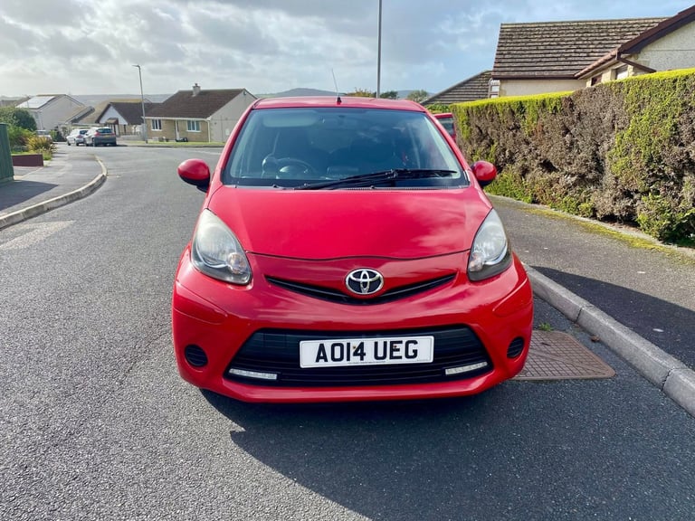 Toyota Aygo 1.0 Move-Style 2014 Excellent Condition Throughout