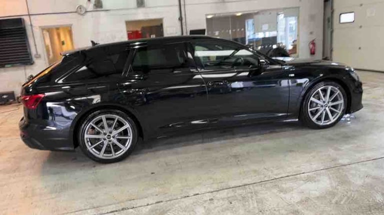 2022 Audi A6 Avant 2.0 TDI 40 Black Edition Estate 5dr Diesel S Tronic quattro Euro 6 (s/s) (2 Es...