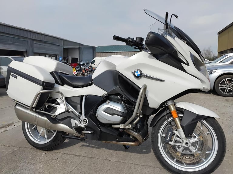 image for 2017 66 BMW R1200RT LC EX POLICE WHITE R 1200 RT LIQUID COOLED INCLUDES VAT