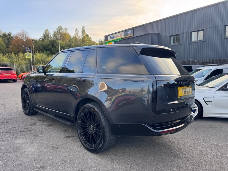 2022 Land Rover Range Rover Vogue D350 +VAT  *Mega Spec - Soft Close Doors*