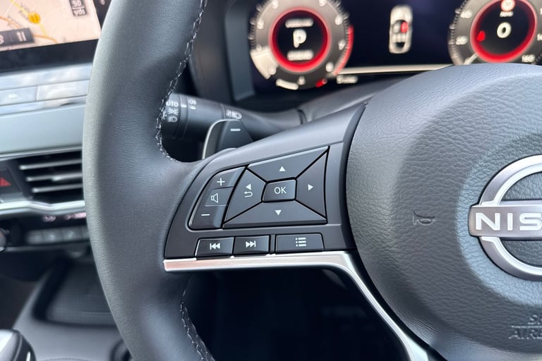 2025 Nissan Juke 1.6 Hybrid N-Connecta 5dr Auto Hatchback Hybrid Automatic