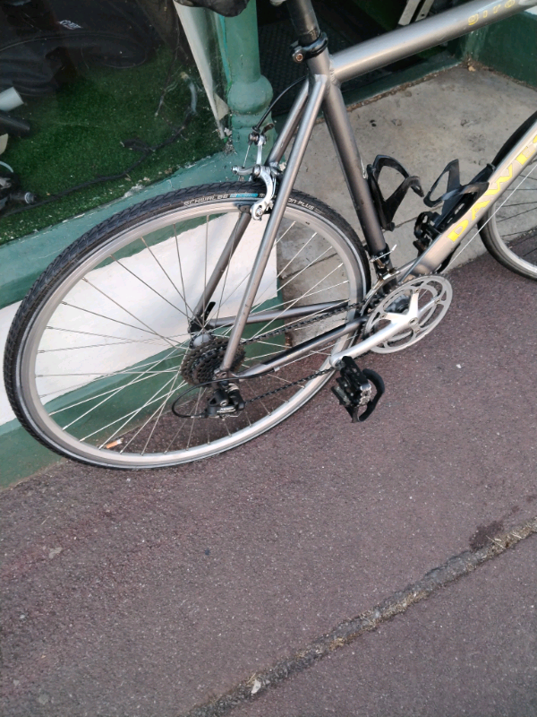 DAWES ROAD BIKE NEW PARTS FULLY SERVICED 