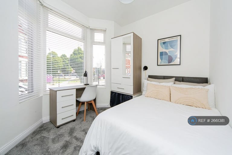 image for 5 bedroom house in Leopold Road, Kensington, Liverpool, L7 (5 bed) (#2661381)