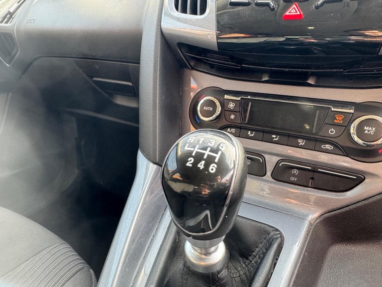 2013 Ford Focus 1.6 TDCi Titanium Euro 5 (s/s) 5dr ESTATE Diesel Manual