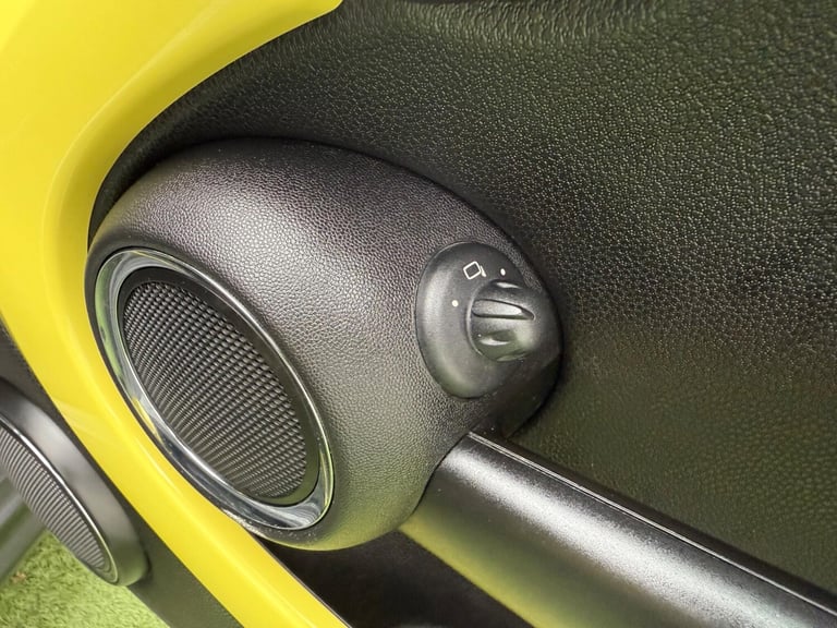 2010 MINI Convertible 1.6 One 2dr CONVERTIBLE PETROL Manual