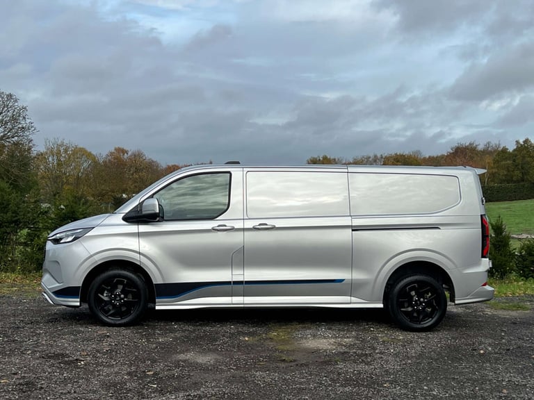 2024 Ford E-Transit 320 65kWh Sport Panel Van 5dr Electric Auto L2 H1 (218 ps) LONG WHEEL BASE Pa...