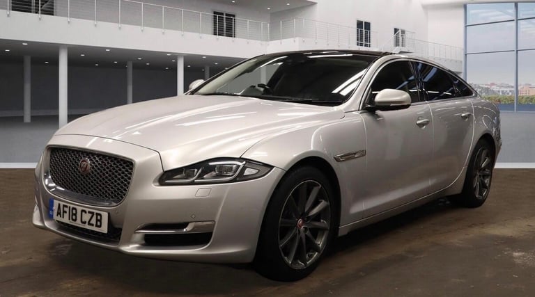 image for  Jaguar XJ 3.0d V6 Luxury Auto Euro 6 (s/s) 4dr Diesel Automatic