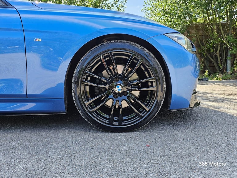 2013 BMW 3 Series 3.0 330d M Sport Auto Euro 5 (s/s) 4dr SALOON Diesel Automatic