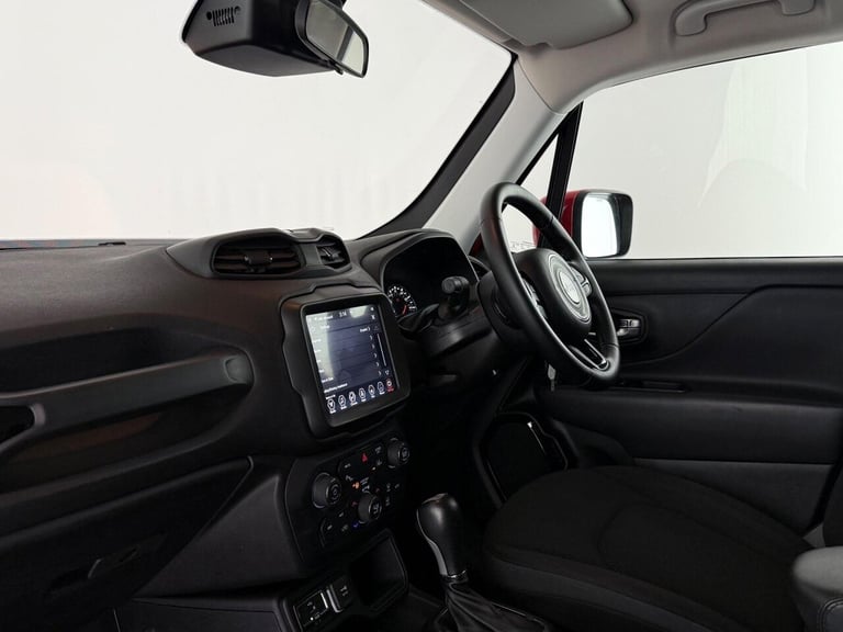 2020 Jeep Renegade 1.3 GSE T4 Night Eagle DDCT Euro 6 (s/s) 5dr ESTATE Petrol Automatic