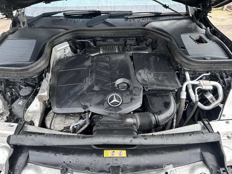 2020 20 REG MERCEDES GLC 220 AMG LINE 4MATIC DAMAGED REPAIRABLE SALVAGE