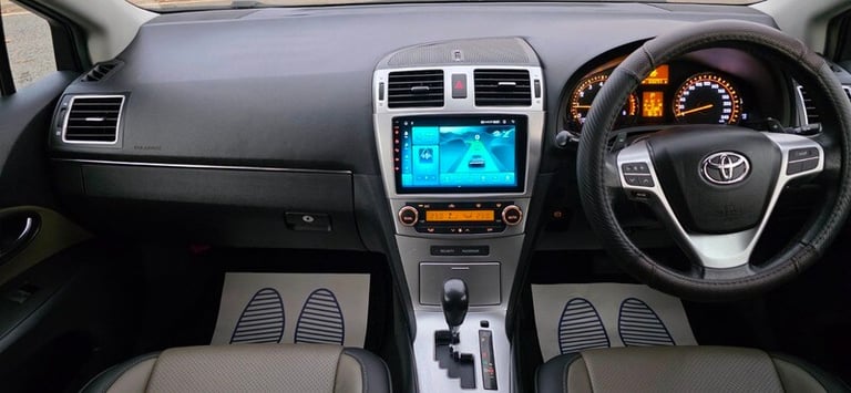 2014 Toyota Avensis 2.0 V-Matic Excel Touring CVT 5dr Petrol Automatic