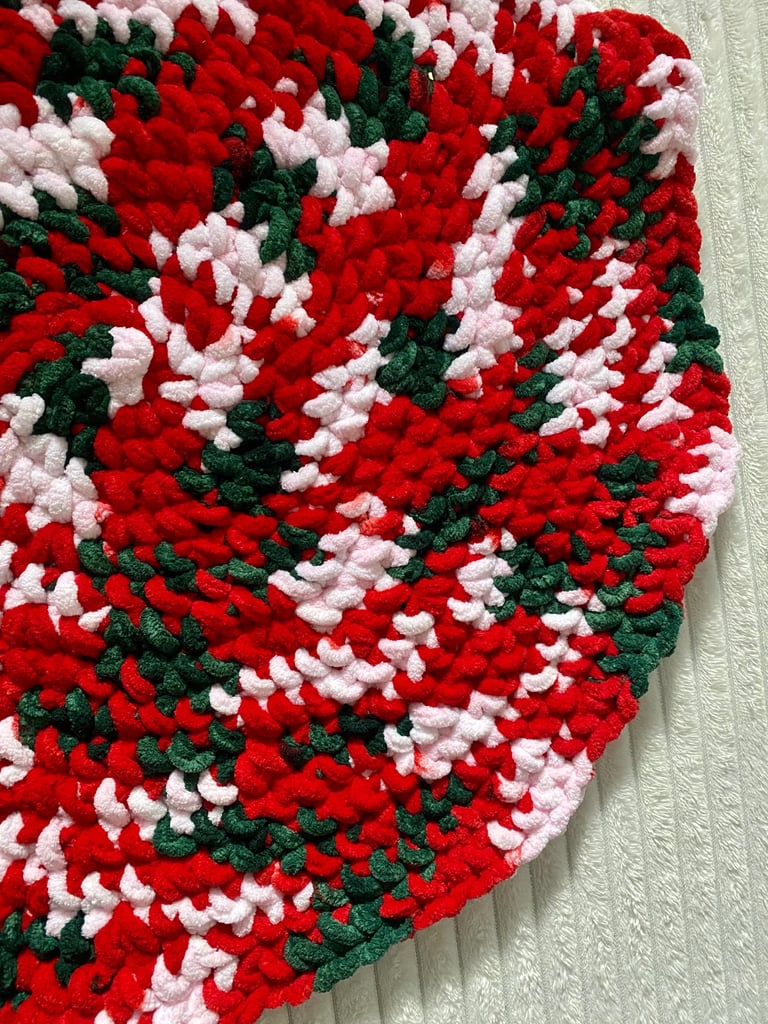 Small round Christmas rug/ Mat