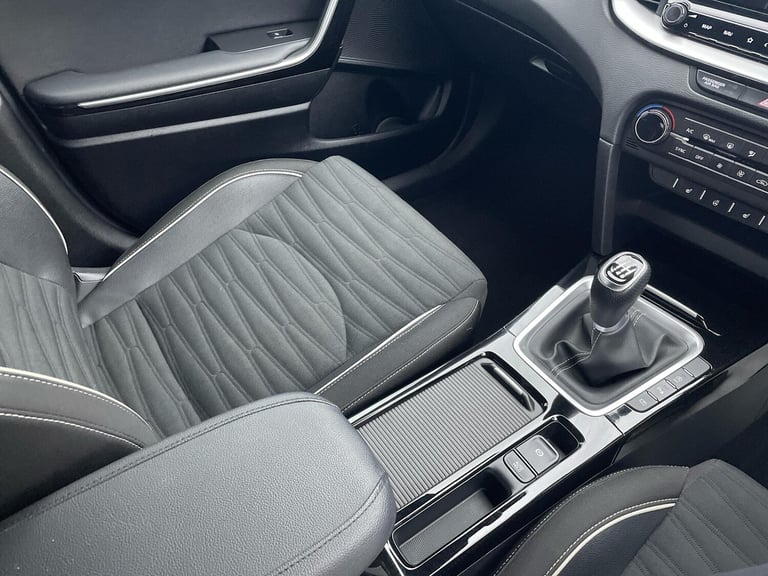 2023 Kia Pro Ceed 1.5 T-GDi GT-Line Shooting Brake 5dr Petrol Manual Euro 6 (s/s) (158 bhp) ESTAT...