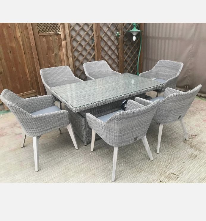 4 seasons outdoors brand new RRP £3497