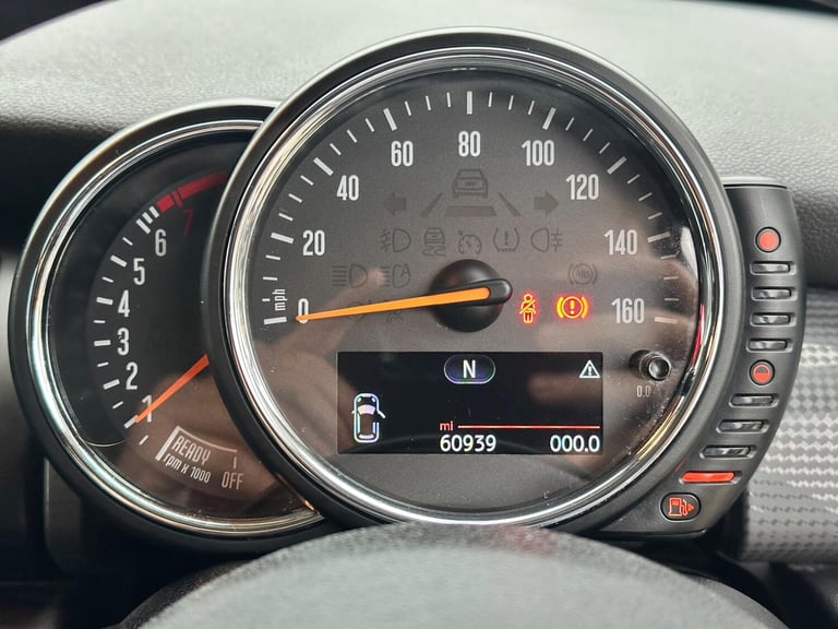 2015 MINI Hatch 1.5 Cooper 5dr HATCHBACK PETROL Manual