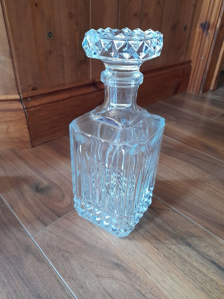 Cut glass decanters x3
