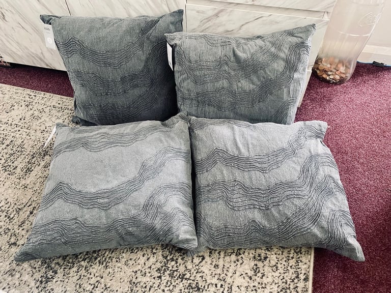 image for New large Set of 4 Grey cushions (RRP £12 per cushion) 