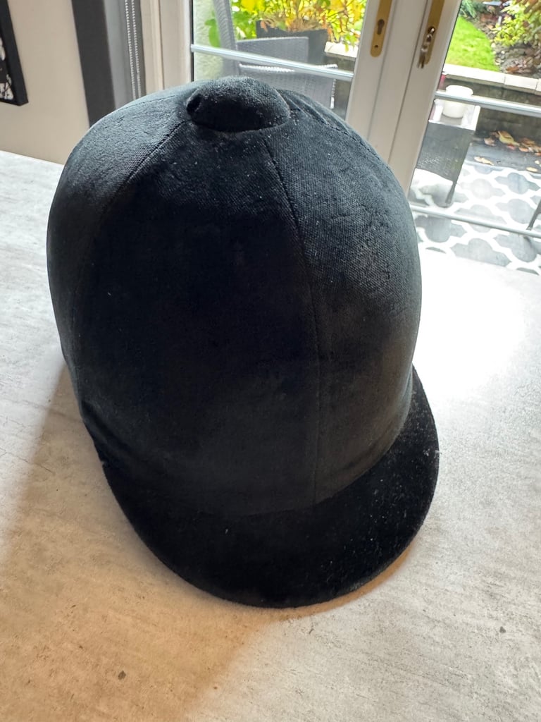 image for Champion adult riding hat black - size 59cm
