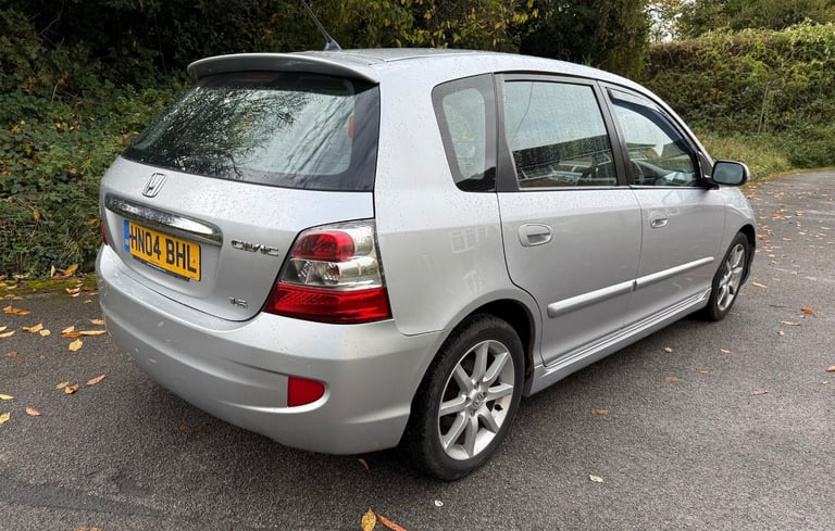 2004 Honda Civic 1.6 i-VTEC Executive 5dr HATCHBACK Petrol Manual - Image 7