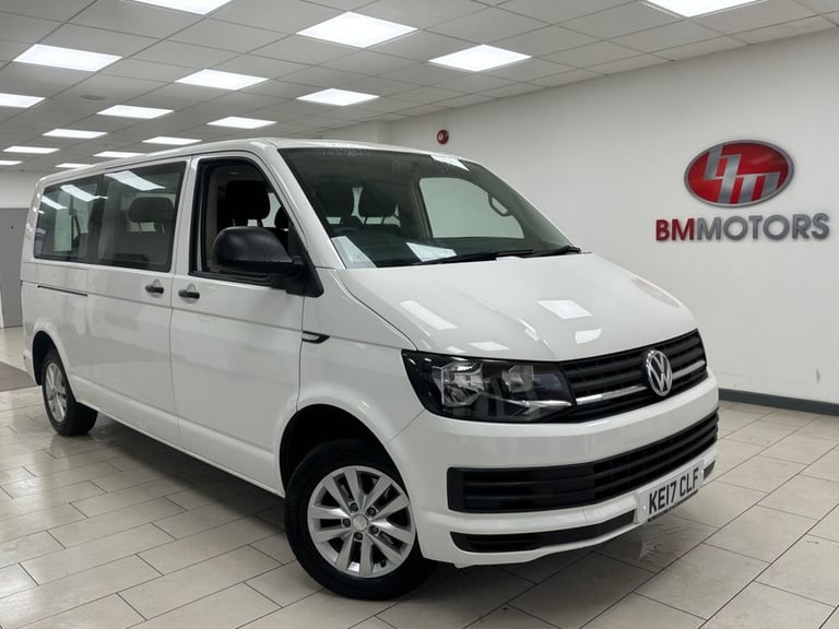 image for 2017 Volkswagen Transporter Shuttle 2.0 TDI BlueMotion Tech S Minibus Double Cab 5dr Diesel Manua...