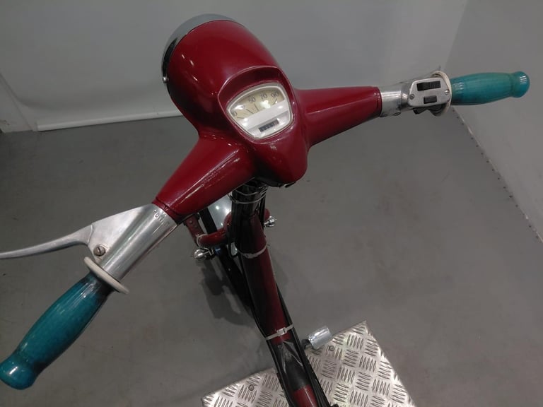 Lambretta Li125 Series 3 STAFFORD MOTORCYCLES LIMITED